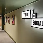 Ying\'Nflo, Wesley Admiralty, Hong Kong