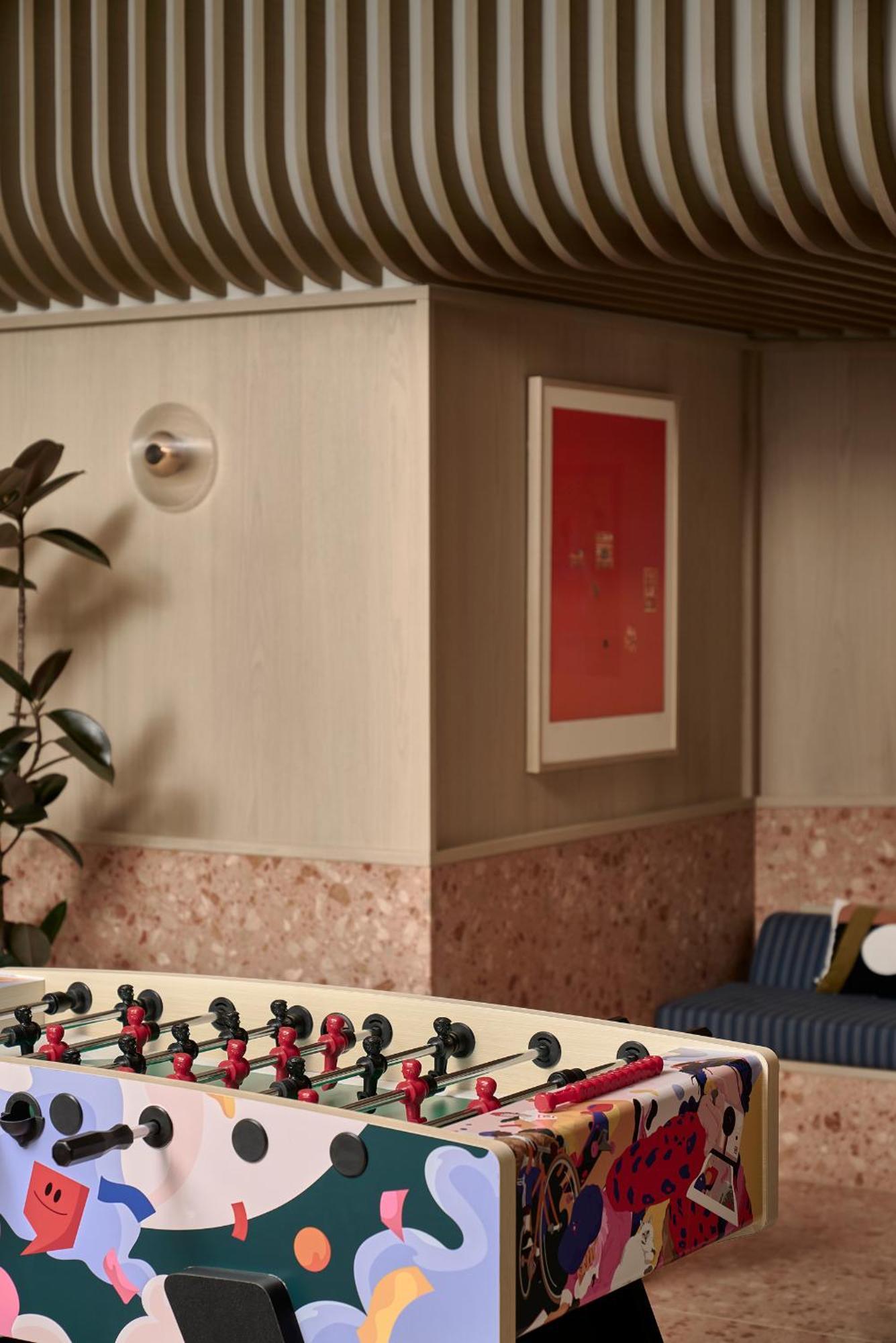 Ying'nflo, Wesley Admiralty, 4* Hong Kong